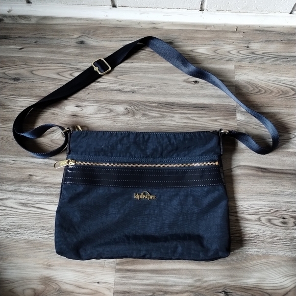 Kipling Always On Adelaide Crossbody Navy Gold - Picture 1 of 7